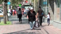 Yerevan və Bakı sakinlərinə eyni sual: Sülh sazişini necə görürlər?
