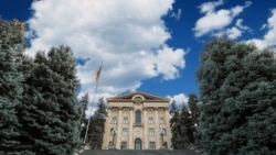 Հայաստանի քաղաքական դաշտում ակտիվ վերադասավորումներ են