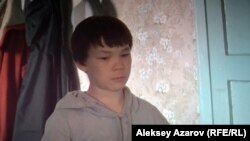 Главный герой фильма «Звонок отцу» в 12-летнем возрасте. Снимок с экрана.