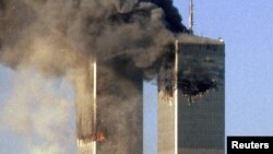 په نیویارک کې د نړیوال سوداګریز مرکز نښه کېدو صحنه - A September 11, 2001 