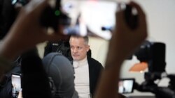 Vladimir Plahotniuc, adus la ședința de judecată de la Judecătoria Chișinău, sediul Buiucani, pe 2 decembrie 2025