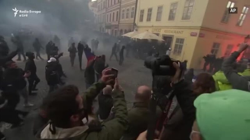 Protestë e dhunshme në Pragë