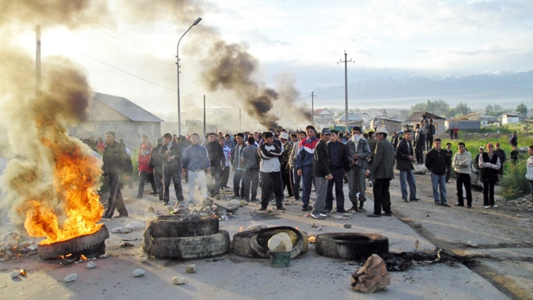 Интернетте дәретхана тазалауға арналған порно