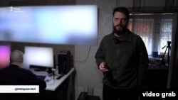 «Бас» у пункті управління НРК батальйону «Корсар» 38-ї ОБрМП