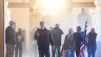 Probijen sigurnosni prsten američkog Kongresa