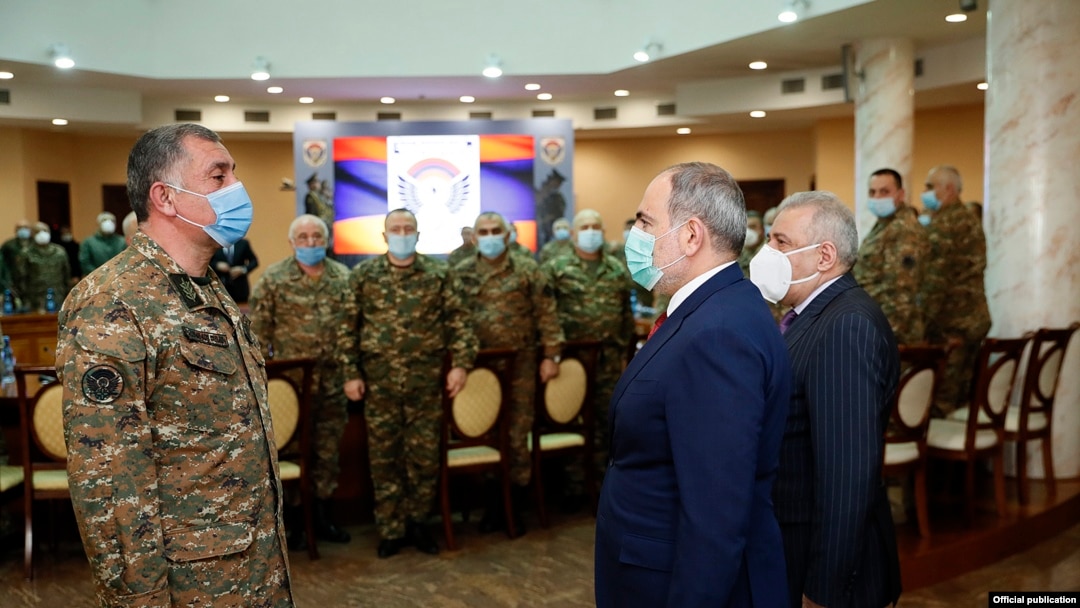 Armenia - Prime Minister Nikol Pashinian meets with the Armenian military's top brass, March 10, 2021.