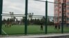 Детям часто приходится ездить в другие районы, чтобы поиграть в футбол. Но там бесплатные стадионы бывают заполнены, поскольку туда приходит много людей из районов, где есть проблемы со спортивными площадками