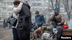 Ракетний обстріл Києва: смерть, руйнація і сльози (фотосвідчення) 