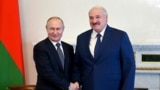 Владимир Путин и Александр Лукашенко 13 июля в Санкт-Петербурге