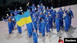 Українська збірна на церемонії відкриття Олімпіади в Пхьончхані, 9 лютого 2018 року