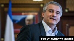 Qırımnıñ rusiyeli ükümetiniñ başı Segey Aksönov
