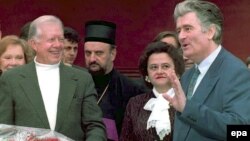 Lider bosanskih Srba,. Radovan Karadžić i američki diplomat Jimmy Carter na pregovorima na Palama, 1994. 