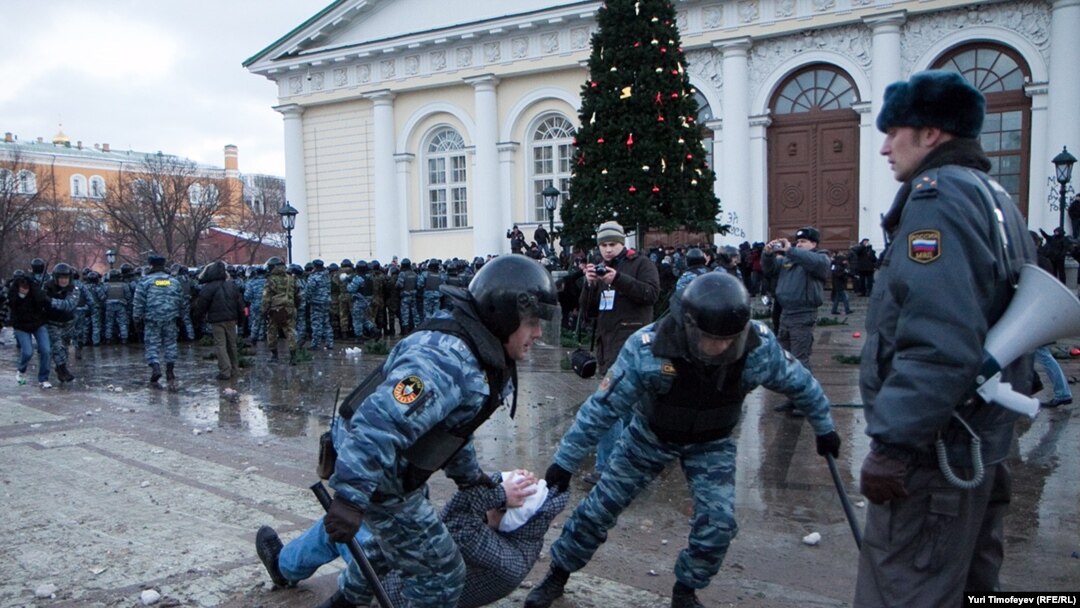 Манежная площадь в Москве, 11 декабря 2010