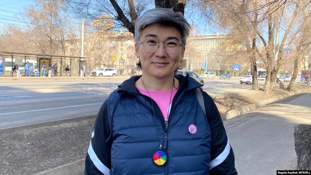 Әдемі әйел киска