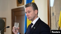 Міністр оборони Пол Йонсон зазначає, що досвід війни в Україні вказує на критичну важливість надійної та стійкої протиповітряної оборони