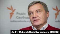 Юрія Гримчака (на фото) та брата його дружини затримали ввечері 14 серпня