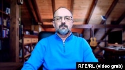 Роман Безсмертний, політик, надзвичайний і повноважний посол України під час запису онлайн розмови із Радіо Свобода. 18 лютого 2026 року