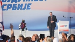 Na mitingu naprednjaka, predsednik Srbije najavio ostavku 