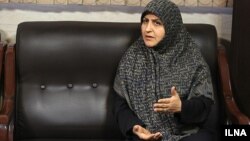 طیبه سیاوشی، نماینده و عضو کمیسیون فرهنگی مجلس
