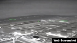 Нефтебаза комбината «Гвардейский» Росрезерва в объективе украинского дрона. Скриншот кадра видео Сил специальных операций ВСУ