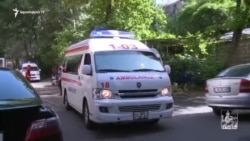 Նախարարի խոսքով, առողջապահական համակարգն այս պահին հնարավորություն չունի ավելացնելու մահճակալների թիվը