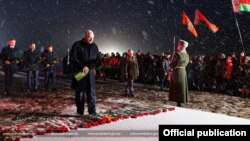 «У рэжыму скончыліся хітрыкі». Прагнозы аўтара кнігі пра Беларусь пад Лукашэнкам