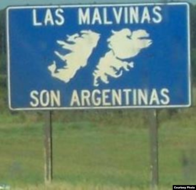 «Мальвіни – аргентинські!» Такі знаки встановлені на території всієї Аргентини