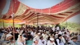 د مې پر ۲۱مه په ميرلي کې ځايي ولس په ډرون بريد کې د ماشومانو د وژنې خلاف پرلت وهلی دی.