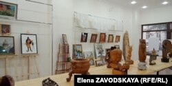 Работы народного художника Леонида Черкезия, резьба по дереву