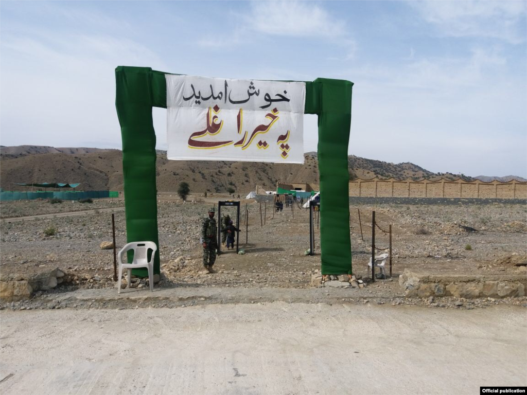 د وزیرستانیانو د ستنېدو بهیر د دوشنبې پر ورځ پیل شو