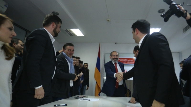 Армения: Пашиняндын альянсы добуштардын 70,4% алды
