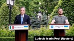 Прем'єр Драґі наголосив, що «Італія продовжить підтримку народу України у всіх сферах».