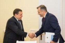 Главный переговорщик МВФ по Молдове Рубен Атоян и премьер-министр РМ Ион Кику