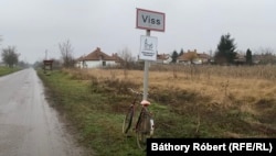 Vissen, a borsodi zsákfaluban tárt karokkal fogadták a község lakói az alapítványt és a munkájukat is.