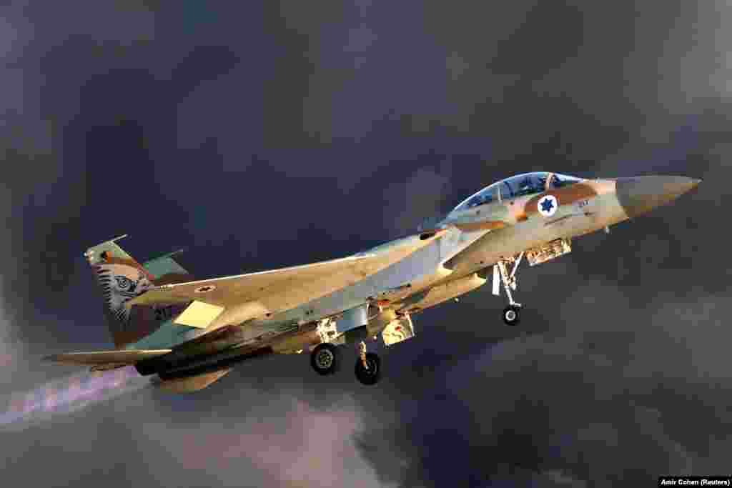 When asked which country is currently the top dog in the air, Nusbacher has a somewhat surprising answer: &quot;For dogfighting superiority the Israelis, using decades-old American airframe tech, have the upper hand because of their ability to integrate modern [aviation electronics].&quot;