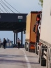 KOSOVO/SERBIA: Trucks waiting at Merdare border crossing on Serbian side, close to Kosovo