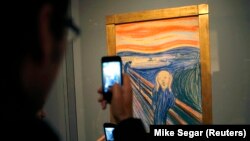 تابوی جیغ اثر مونک از مشهورترین آثار نقاشی جهان است.