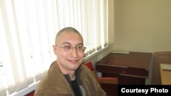 Юрист Евгений Танков после ареста. Караганда, 7 апреля 2014 года. 