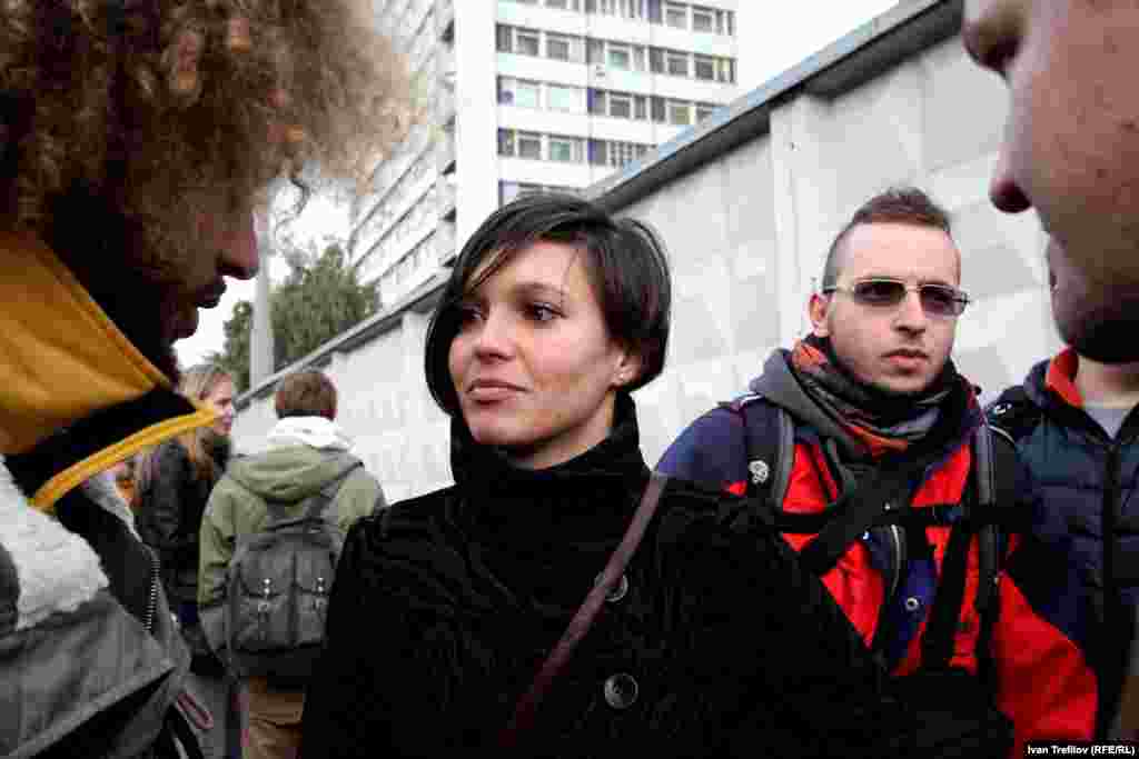 Журналисты в защиту Дениса Синякова. Алина, жена Дениса Синякова