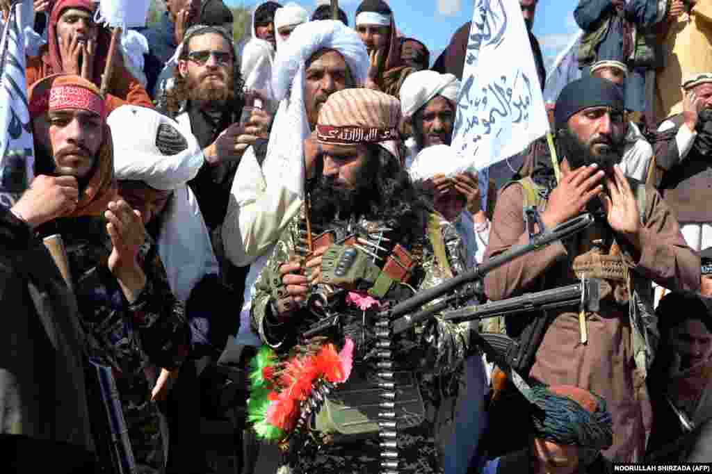 САД / АВГАНИСТАН - Пентагон соопшти дека талибанците не ги почитуваат обврските што милитантната група ги постигна со САД минатата година според авганистанскиот мировен договор.