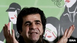 Jafar Panahi has been in detention for a month without charge.