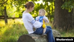У кожну другу неділю травня в Україні відзначають День матері