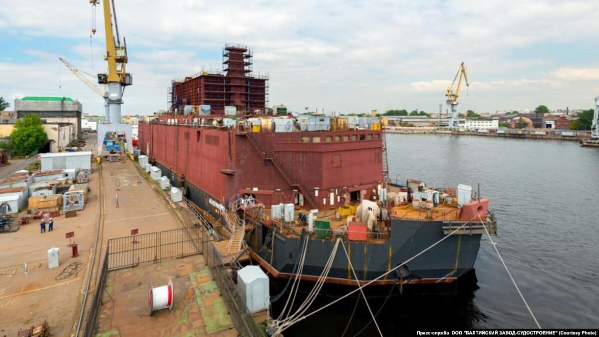 Russia's Secretive Floating Nuclear Power Plant Making Waves In St ...