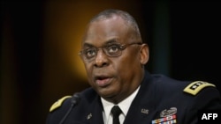 Остін у період з 2013 до 2016 року очолював Центральне командування США