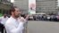 Французские чеченцы вышли на митинг против терроризма