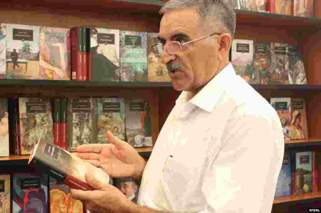 Lumea între două coperți #12