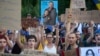 Протестиращи в Киев, 24 юли 2025 г.