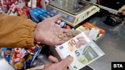 Vox Pop | Părerea bulgarilor despre adoptarea monedei Euro