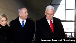 د امریکا د ولسمشر مرستیال مایک پنس