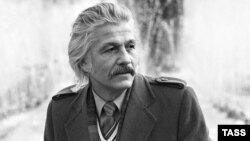 Михай Волонтир, 1985-жылы тартылган сүрөт. 
